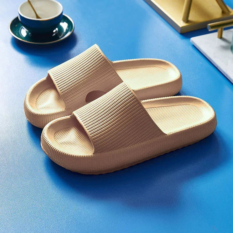 Cloud Comfort Slippers – Ultra Soft & Lightweight