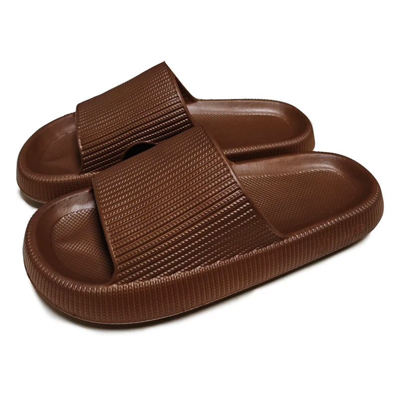 Cloud Comfort Slippers – Ultra Soft & Lightweight